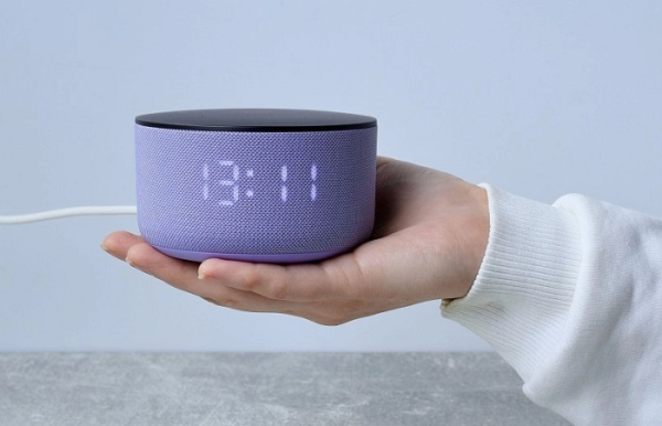 Яндекс Станция мини с часами. / Фото: shop.mts.ru