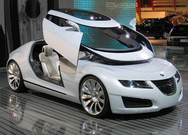 Двери Saab Aero-X составляют единое целое с лобовым стеклом. Фото: wikimedia.org