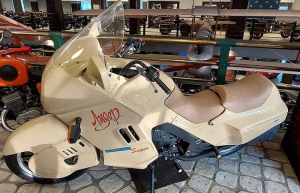 ІЖ «Лідер»: чому до конвеєра не дістався найкрасивіший радянський мотоцикл