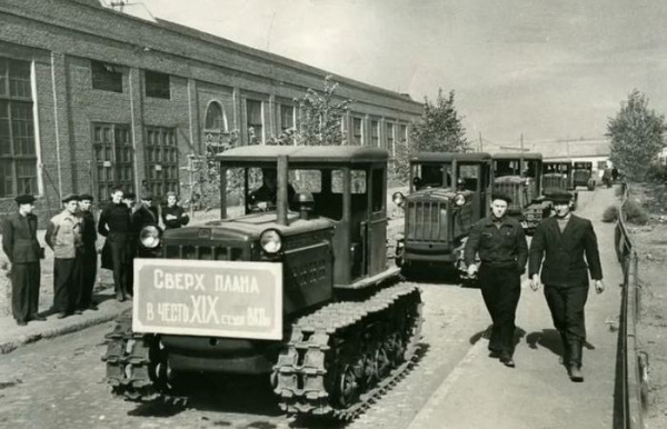 Делали отличные трактора. /Фото: autogallery.org.ru. 