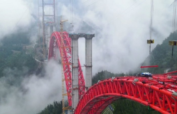 Все заради цього красеня. /Фото: YouTube.com. Всё ради этого красавца. /Фото: YouTube.com.