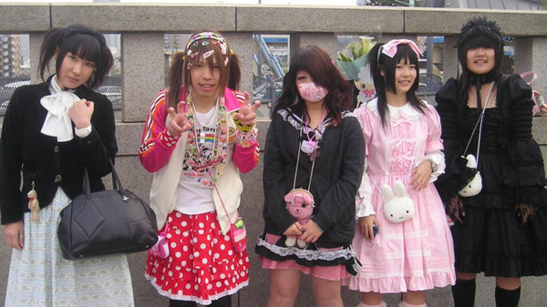 В рестораны будут пускать только опрятных молодых людей. / Фото: liveinternet.ru 