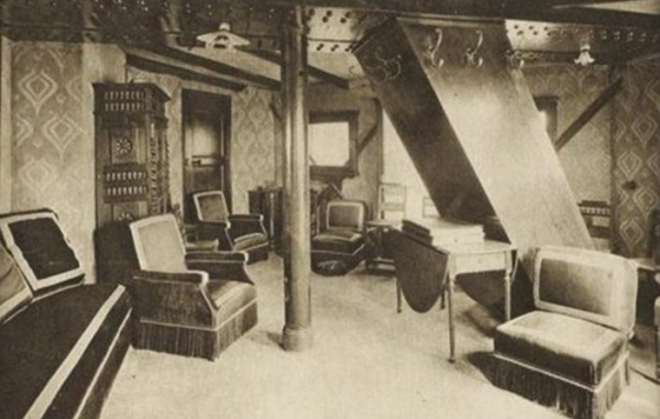 Так виглядали апартаменти на вершині вежі у ХХ столітті. /Фото: eiffelguidedtours.com Так выглядели апартаменты на вершине башни в ХХ веке. /Фото: eiffelguidedtours.com