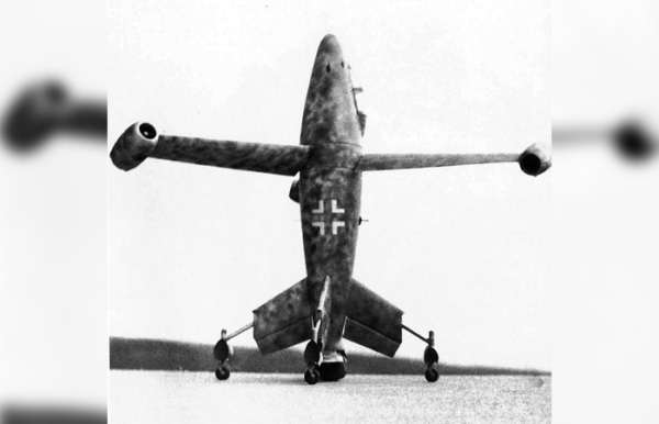 Немецкий проект самолёта с вертикальным взлётом./ Фото: yaplakal.com