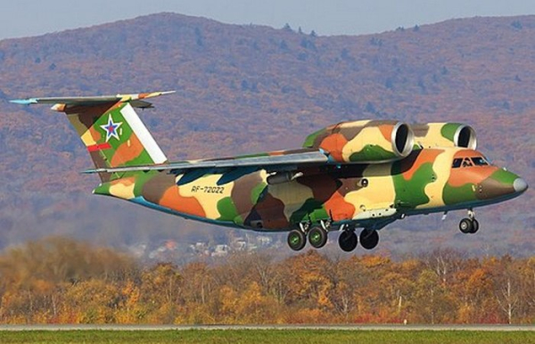 Спершу був універсальний літак. /Фото: ru.wikipedia.org. Сначала был универсальный самолёт. /Фото: ru.wikipedia.org.