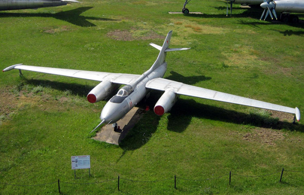 5 літаків, які охрестили невидимою авіацією радянської розвідки