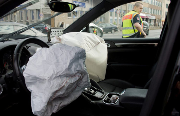 Остаётся на месте во время аварии./ Фото: motorbiscuit.com