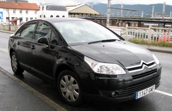 5 седанів, при покупці яких можна виторгувати помітний дисконт