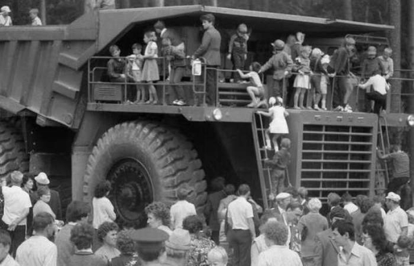 История завода началась после войны. /Фото: 4kolesa.mirtesen.ru. 