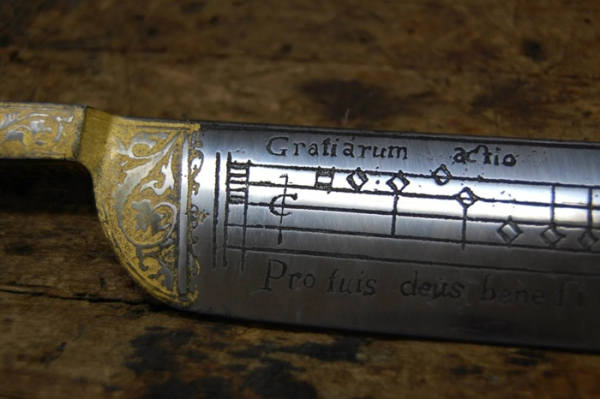 Фрагмент партитури молитви «Gratiarum actio», або «Подяка», яка завершувала трапезу. /Фото: davisreproductions.com Фрагмент партитуры молитвы «Gratiarum actio», или «Благодарение», которая завершала трапезу. /Фото: davisreproductions.com