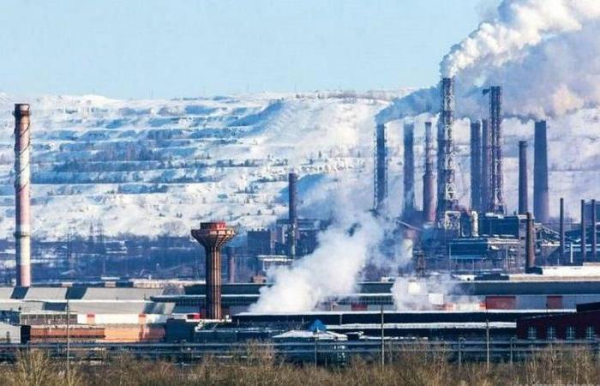 7 велетенських заводів, площа яких можна порівняти з містом, а&hellip;