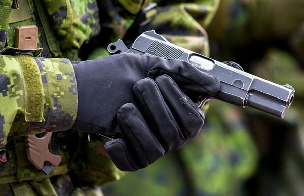 Почти идеальный армейский пистолет./ Фото: twz.com