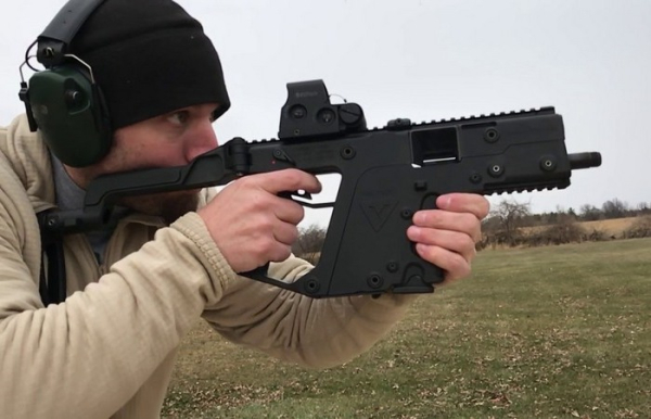 Выпускается в нескольких вариантах. /Фото: YouTube.com. 