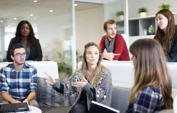 Так вроде не с того ж начинали... / Фото: freud.online