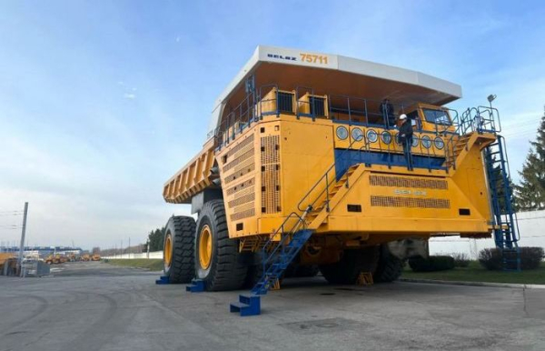 Завод продолжает работать по сей день и остаётся одним из мировых лидеров в своей сфере. /Фото: rg.ru. 