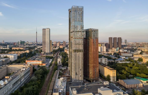 Контраст фасадов и отделочных материалов.  Фото: zhk-symphony-34-i.cian.ru.