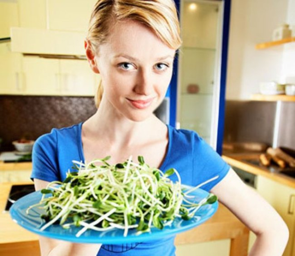 10 міфів про дієту, які вам шкодять