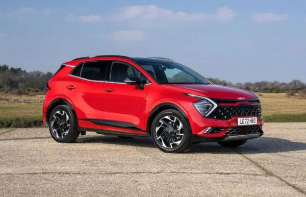 Уйма недостатков. /Фото: macklinmotors.co.uk. 