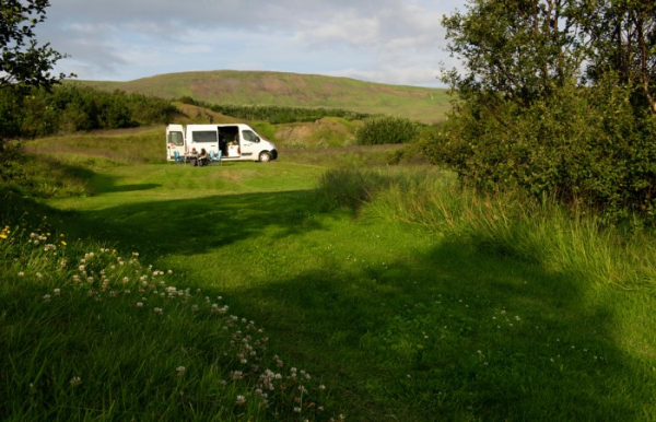 Очень большие расстояния без нормальных дорог. / Фото: www.freepik.com.