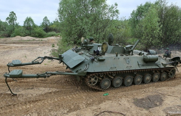 Машина в работе./ Фото: pikabu.ru