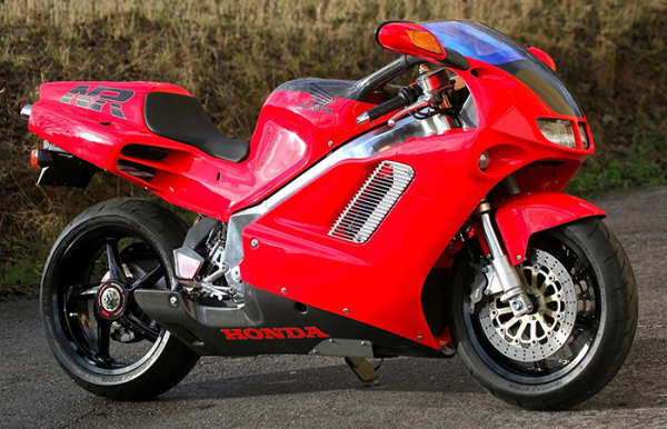 Гражданский Honda NR750./ Фото: mobiplyus.ru