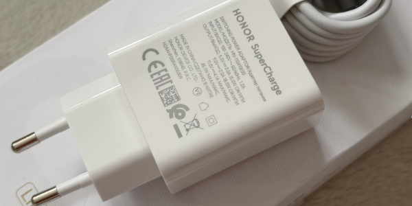 Обзор Honor 600 Lite: зарядный блок на 45 Вт