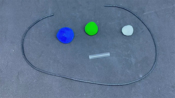 Шаг 1: Что нужно, чтобы сделать космическую валентинку «Орбиту» к Дню Космонавтики своими руками