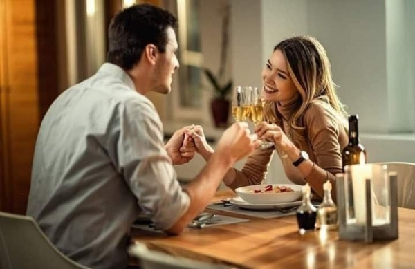 Первое свидание. / Фото: psychologies.ru