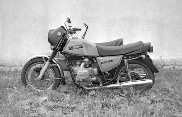 ІЖ-500: чому мотоцикл потужніший за «Урал» і швидше за «Яву» так і…