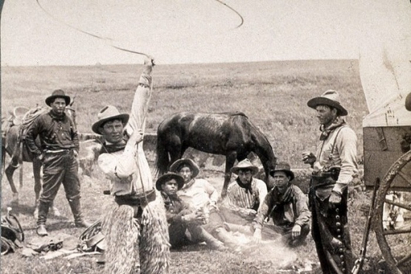 Ковбоев было много, а своей лошадью владело меньшинство. /Фото: historyextra.com