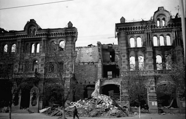 История началась после войны. /Фото: oldchisinau.com. 