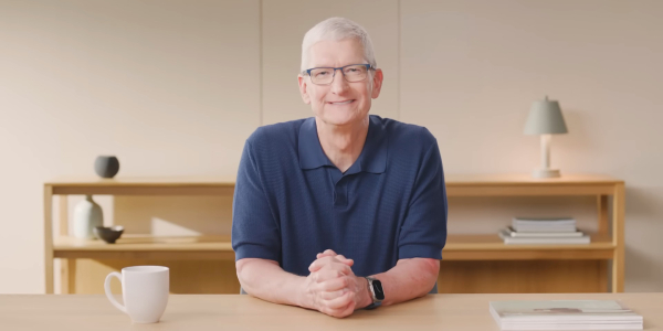 Кінець епохи: Тім Кук йде з посади генерального директора Apple