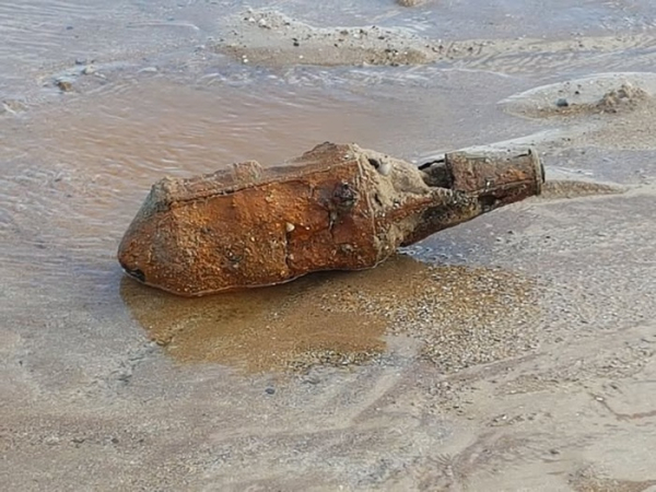 И таких находок после шторма на Темзе были сотни. /Фото: facebook.com