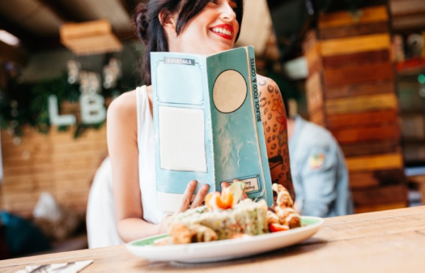 Итальянцев часто шокируют туристы. / Фото: www.freepik.com.