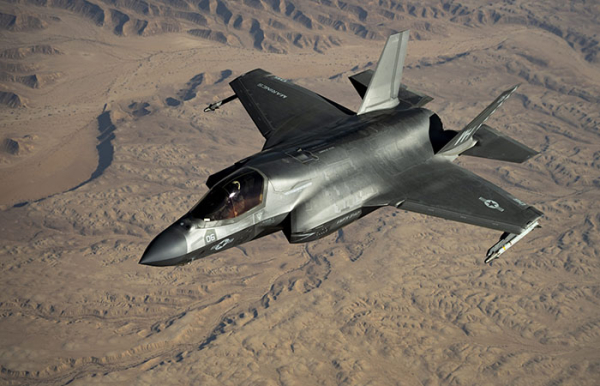 Истребитель F-35./ Фото: breakingdefense.com