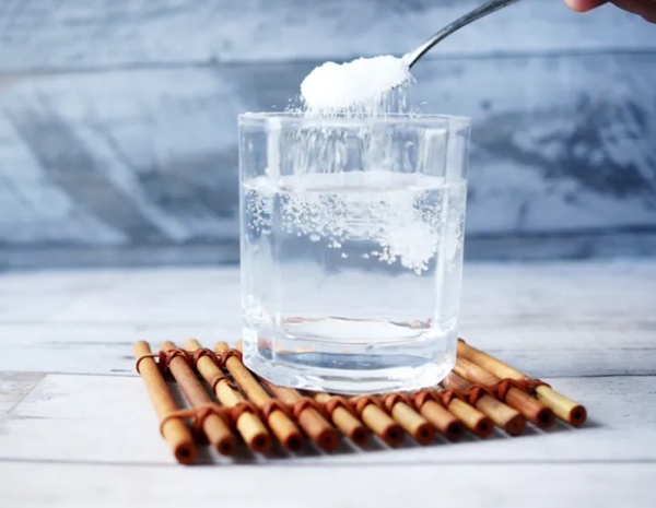 Вода растворяет самое большое количество веществ среди всех жидкостей. /Фото: apeejay.news