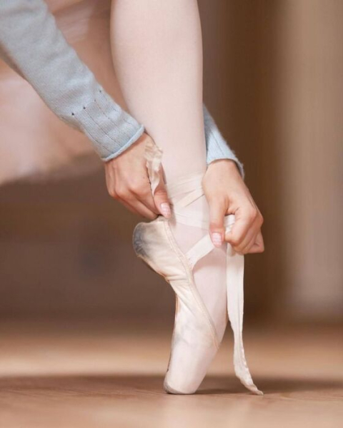 Но ткань всё равно рвётся. / Фото: arabesque.qodeinteractive.com.