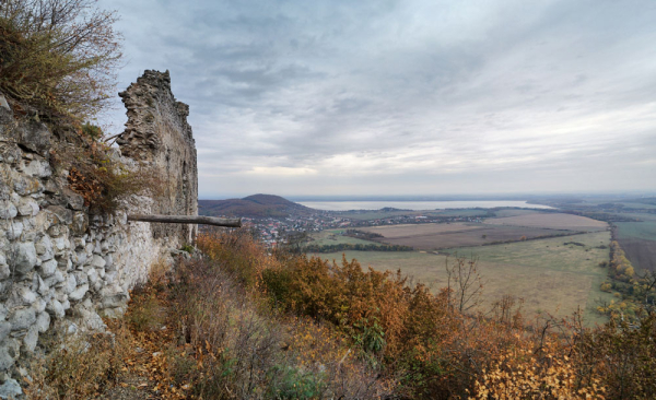 ➤ Словаччина. Віньянський град Viniansky hrad Цікаві місця • Пам’ятки&hellip;