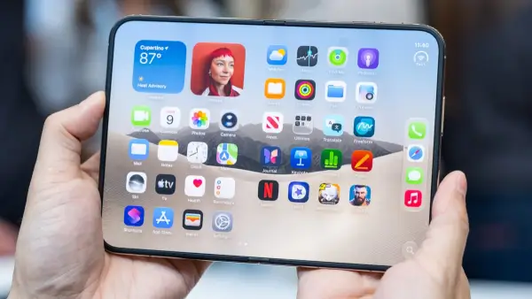 iPhone Duo: Внутрішній екран як справжній папір